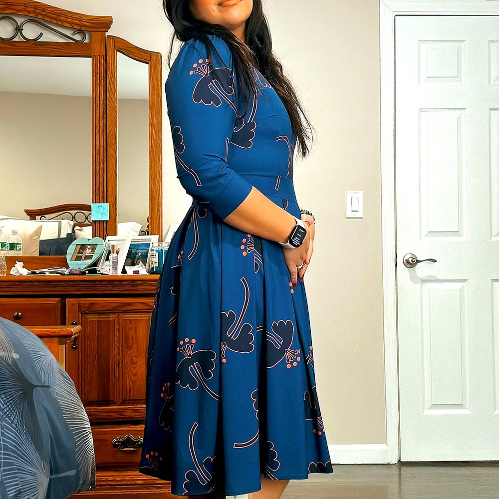 Women’s dress